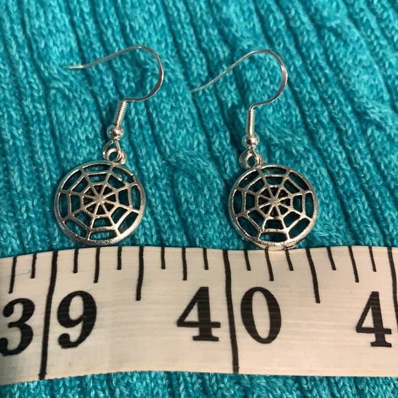🖤🖤🖤Spider Web Halloween Earrings - Picture 8 of 8